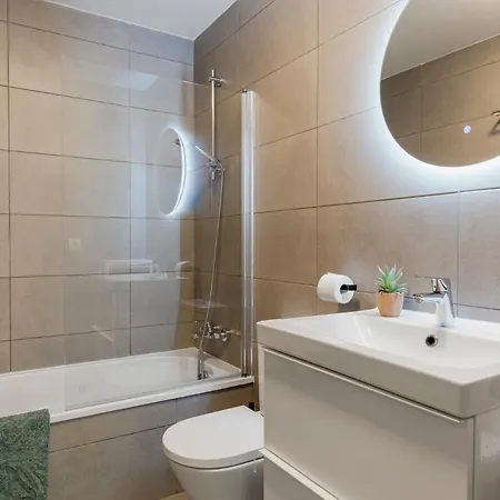 Casa Senna Center エステポナ