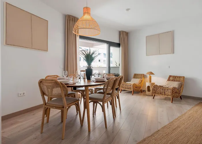 Casa Senna Center 아파트 *